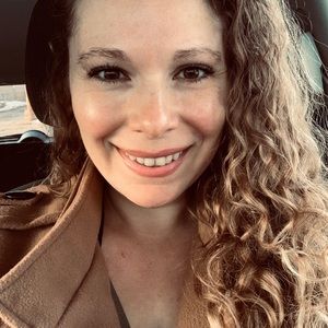 Meet your Posher, Melanie